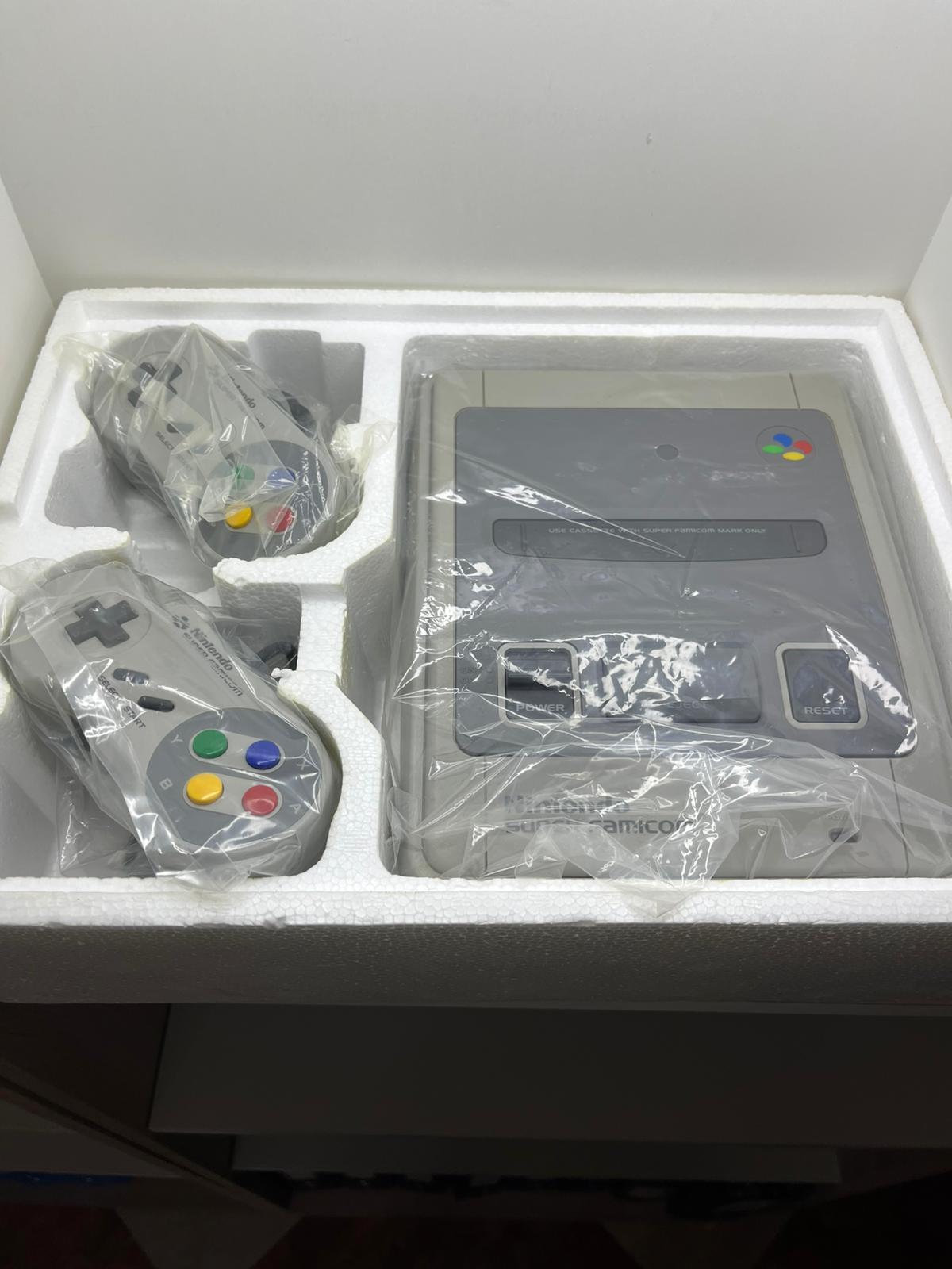 Consola Nintendo Súper Famicom NTSC